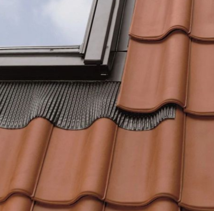 VELUX Standard Flashings 134x140cm EDW UK08 0000