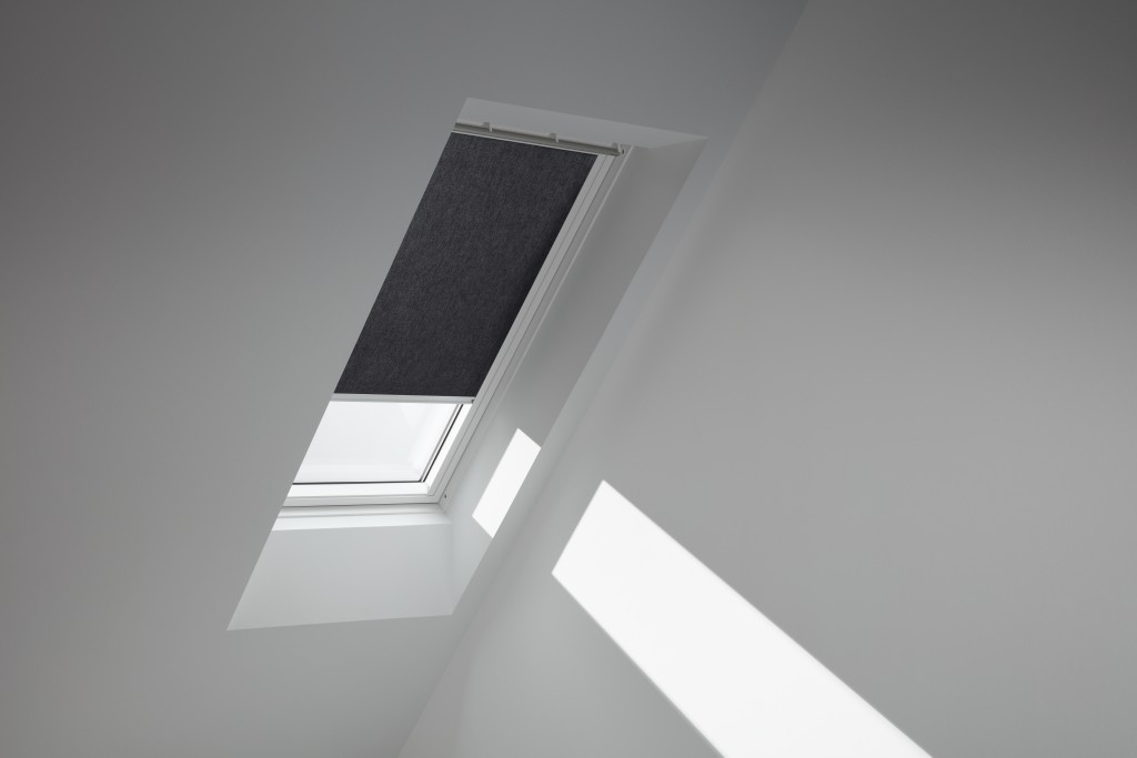 RFL UK04 4069S Roller blind, Black — image 2