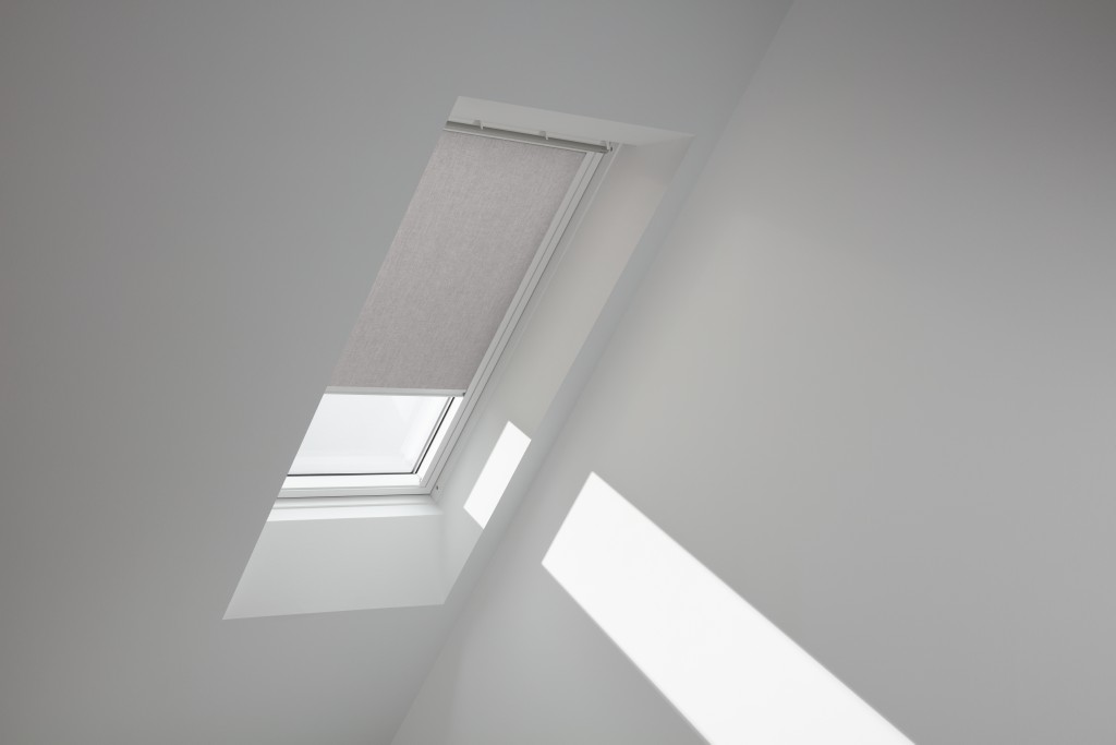 RFL U08 4161SWL Roller blind, Grey, White line — image 2