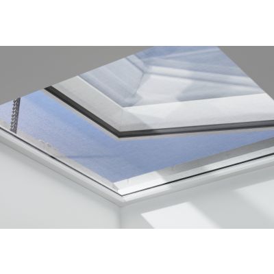 CVU 150100 0325Q Kerb 15 cm Vented Solar Security 3-layer