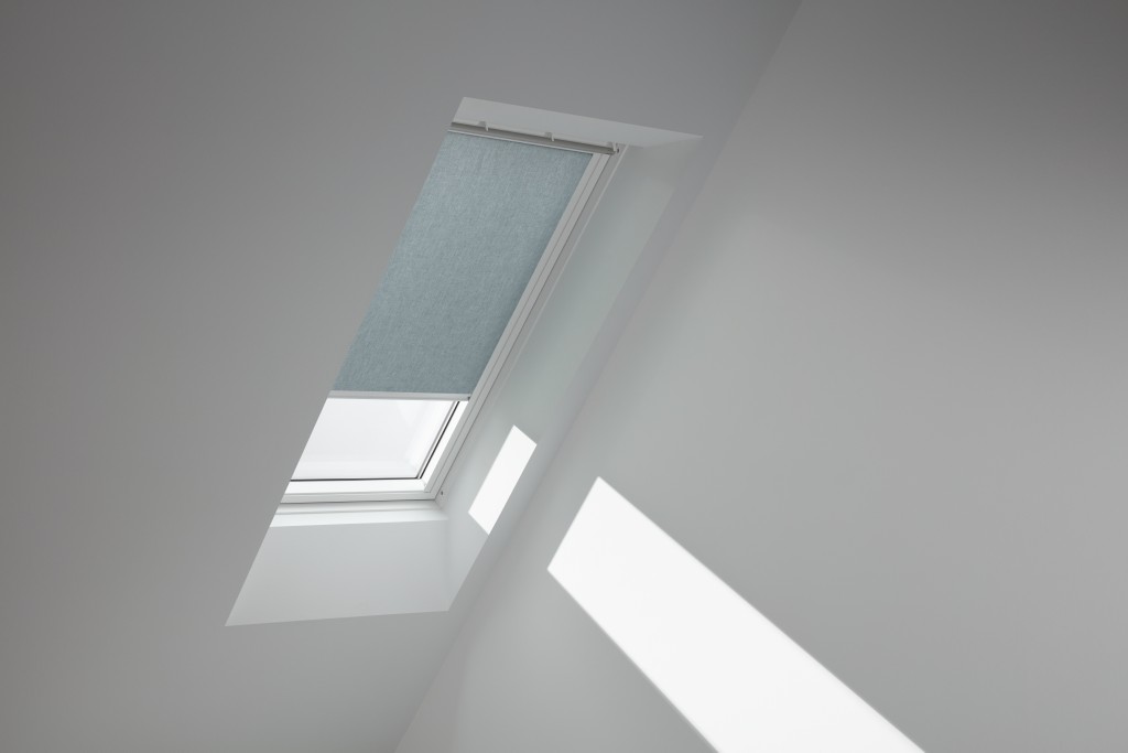RFL PK06 4170SWL Roller blind, Dark petrol, White line — image 1