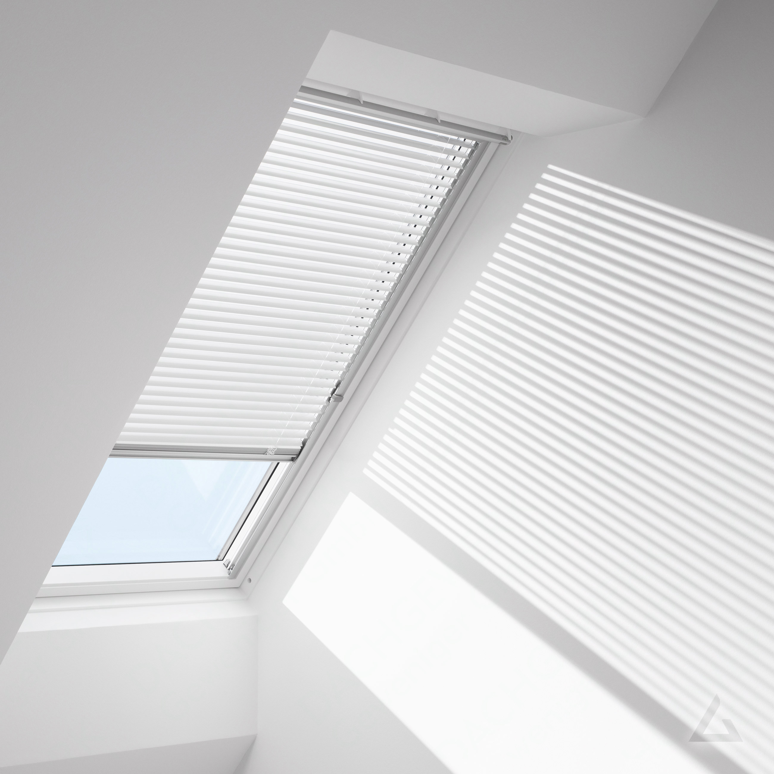 Venetian blind, White