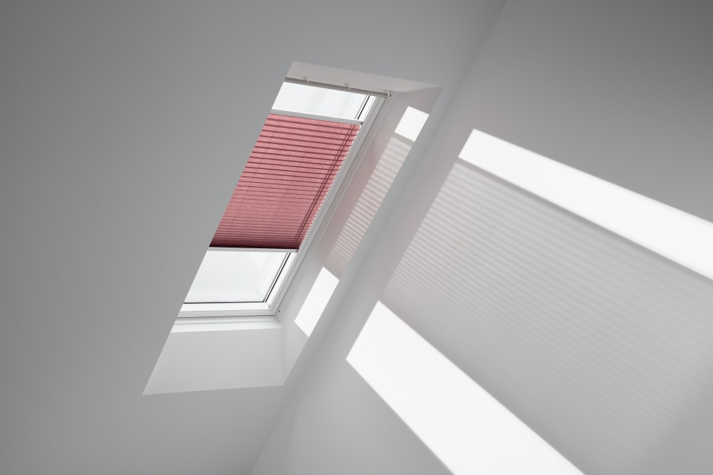 FHL P04 1279S Pleated blind, Wine red — image 2